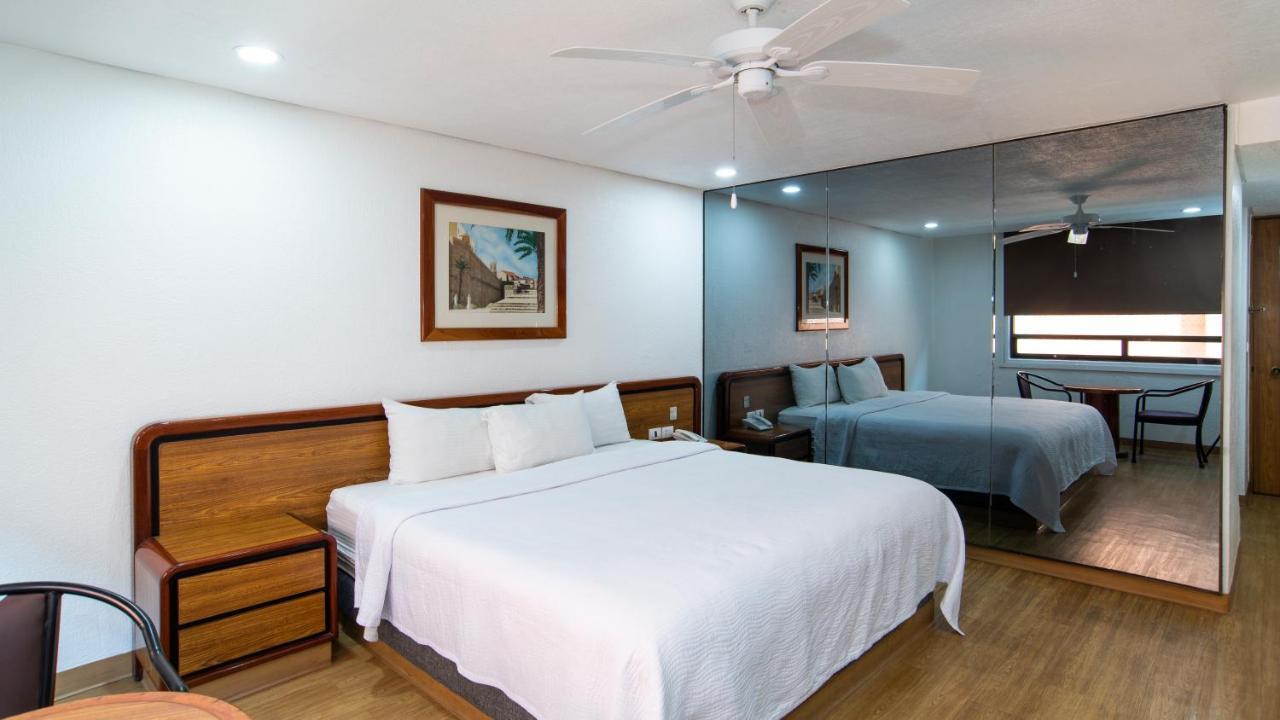 Hotel San Lucas เม็กซิโกซิตี้ ภายนอก รูปภาพ