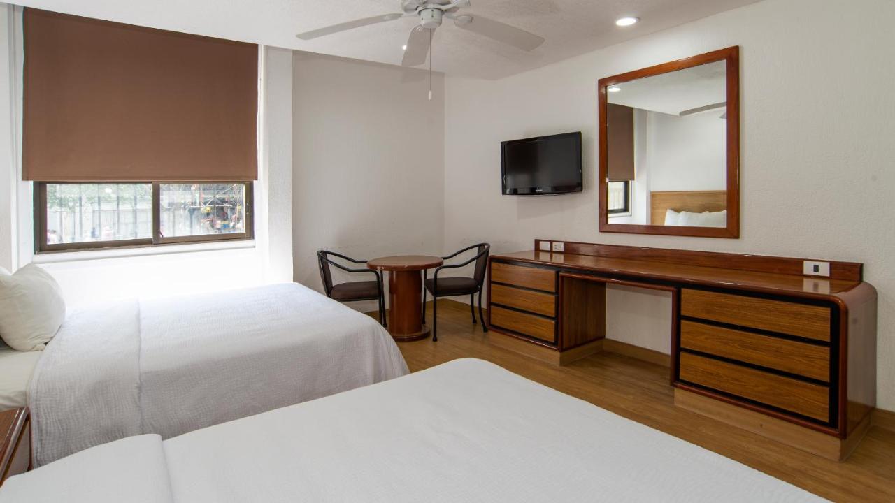Hotel San Lucas เม็กซิโกซิตี้ ภายนอก รูปภาพ